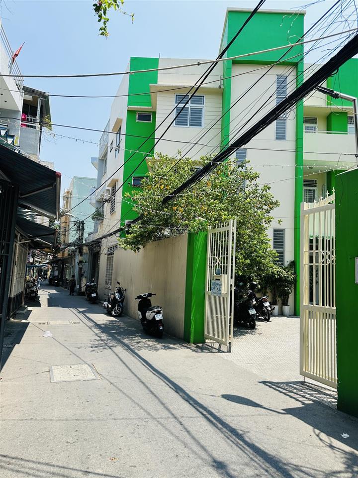 Bán nhà 4 tầng kiệt phan châu trinh, 50m2 đông nam với 4pn ngay trường đức trí