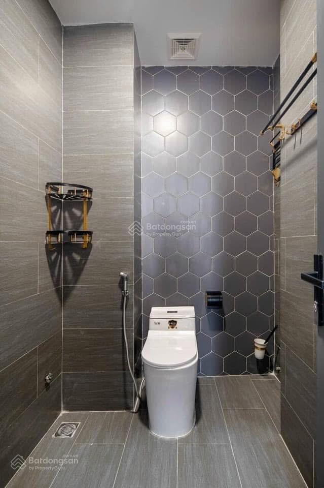 Bán nhà 4 tầng kiệt phan châu trinh, 50m2 đông nam với 4pn ngay trường đức trí