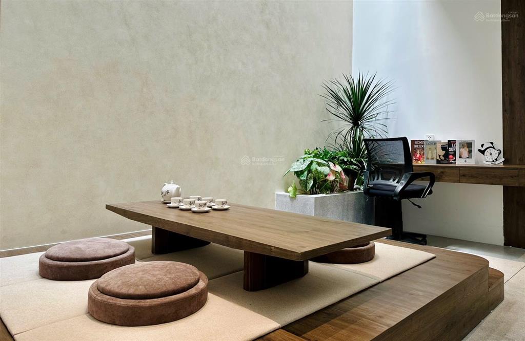 Bán nhà xây mới 100% nguyễn hiến lê, hoà xuân, 100m2 3 tầng tây bắc full nội thất đầy đủ