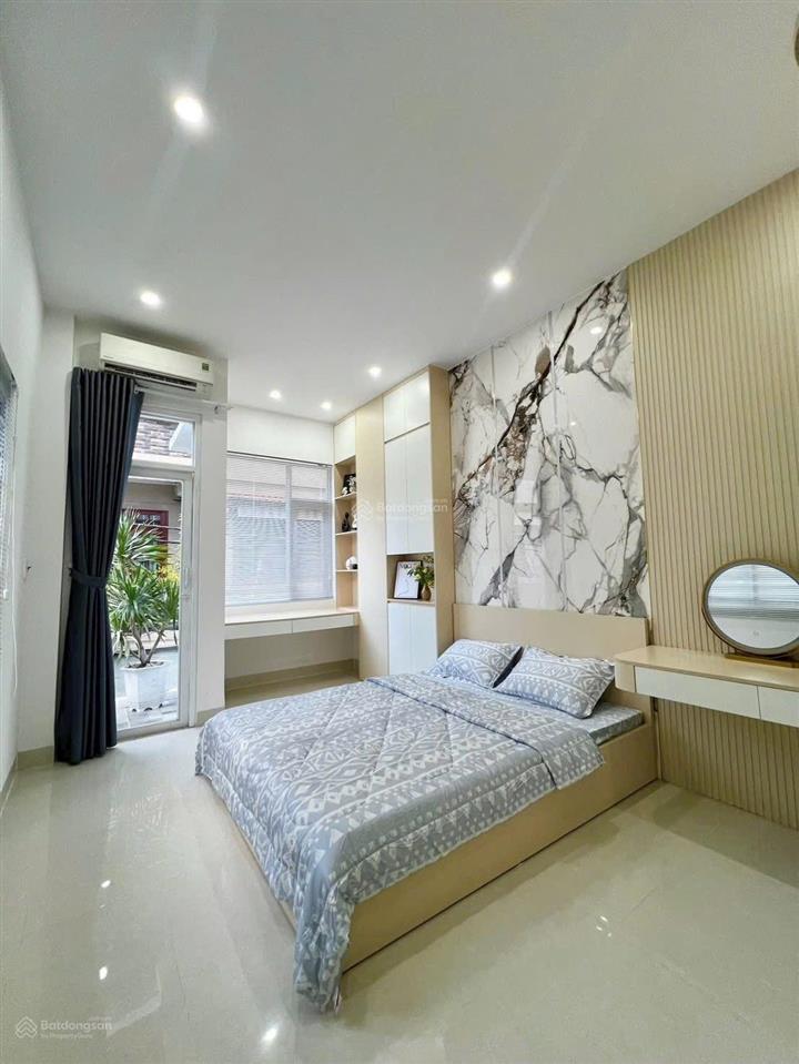 Bán nhà 3 tầng kiệt lý tự trong thông đống đa, 54m2 , 3pn 3wc đầy đủ nội thất