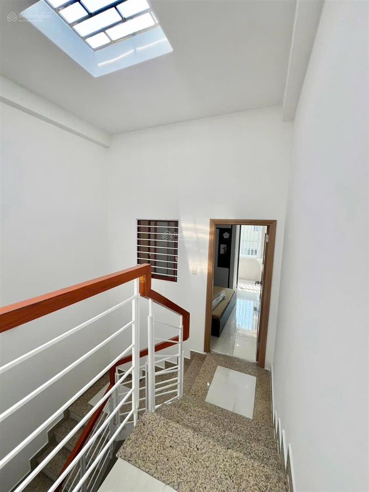 Bán nhà 3 tầng kiệt lý tự trong thông đống đa, 54m2 , 3pn 3wc đầy đủ nội thất