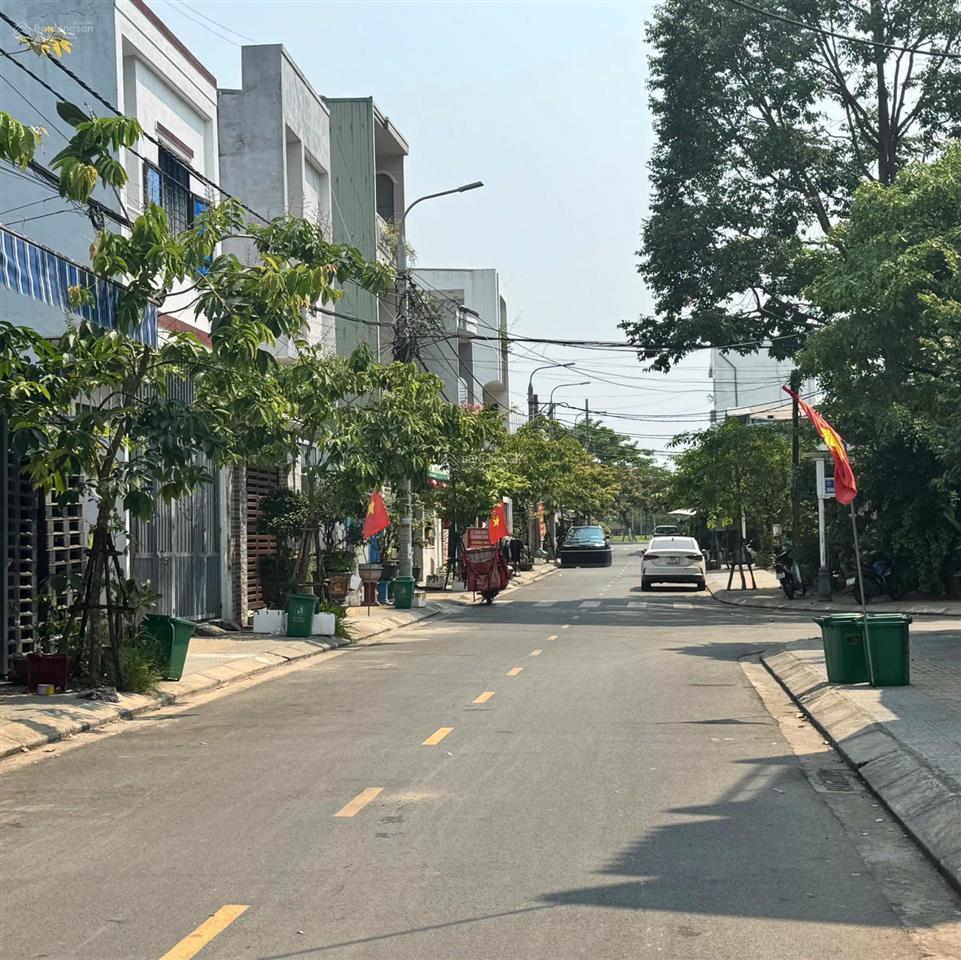 Bán 211m2 đất 2 mt hải hồ  hải châu, ngay gần góc lý tự trọng trung tâm đà nẵng
