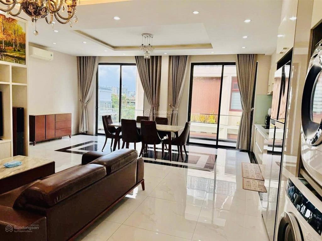 Bán villa 3 tầng view mặt sông hàn, 367m2 ngang 14m công năng 6pn đầy đủ nội thất
