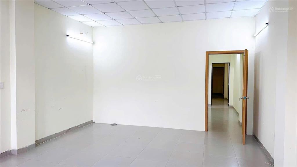 Bán nhà 3 tầng mt ngô quyền sát cầu rồng, cách sông hàn 500m cách biển mỹ khê 5 phút