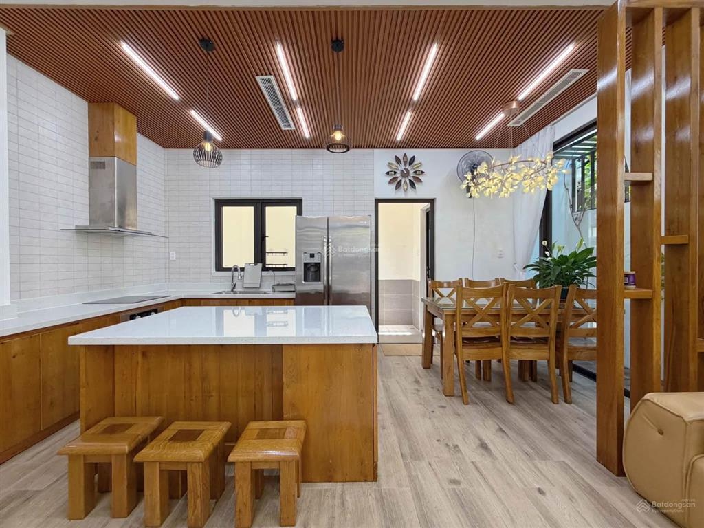 Bán nhà 3 tầng kiệt 3/2 sát sông hàn, 78m2 ngang 6,8m, có 3pn 3wc full nội thất