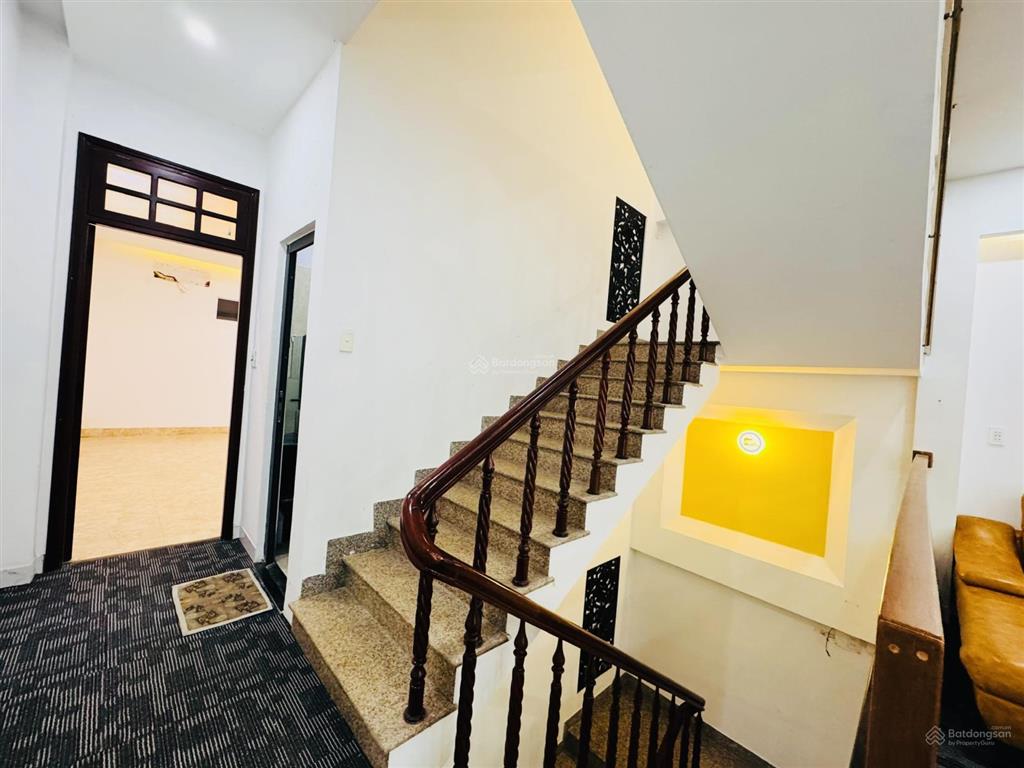 Bán nhà 4 tầng mt dương bá trạc  hòa cường, dt 90m2 ngang 5m có 4pn hướng đông bắc giá nhỉnh 9 tỷ
