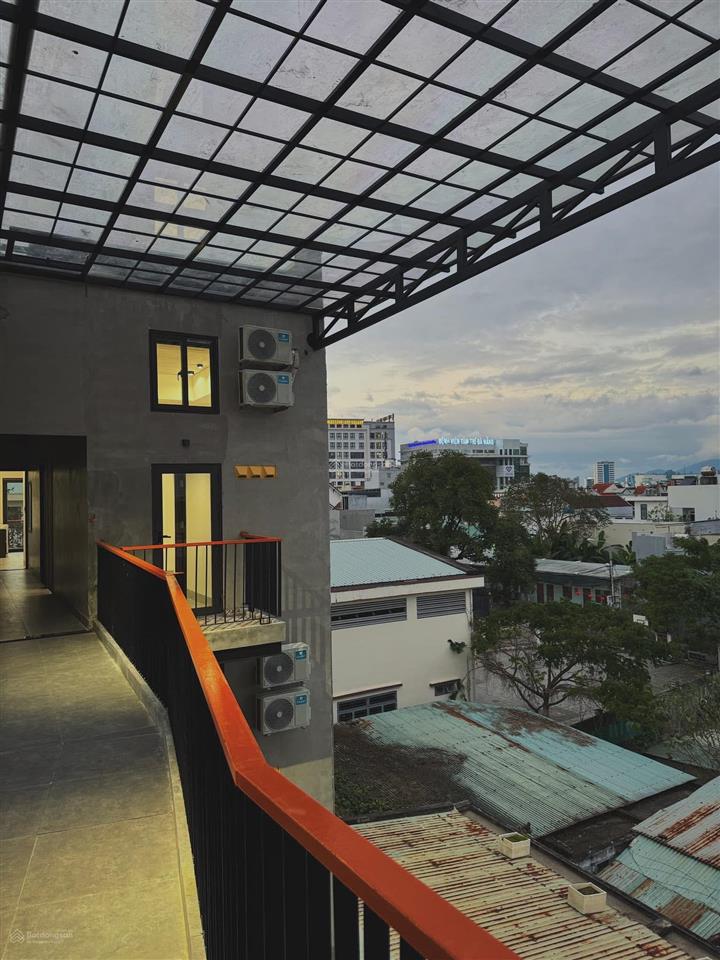Bán tòa apartment 4 tầng + tum bình hòa 15, 180m2 với 23 phòng doanh thu 120 triệu/tháng
