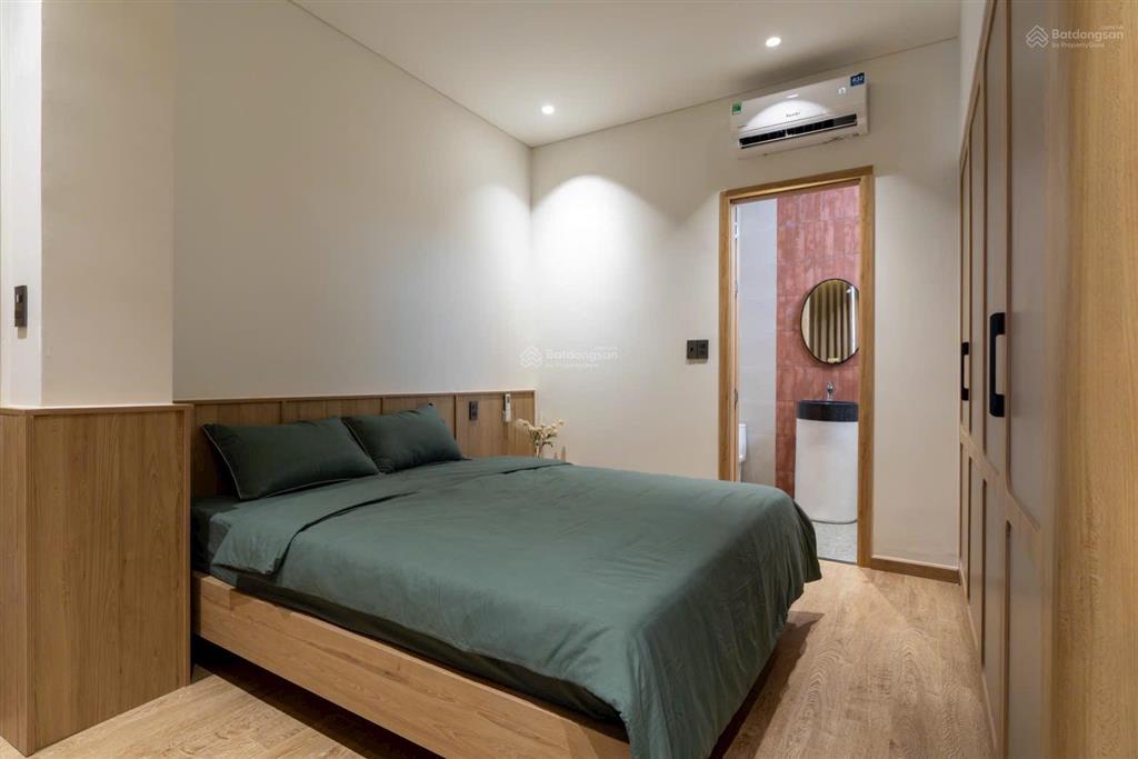 Bán nhà 3 tầng + hồ bơi kiệt ô tô võ nguyên giáp cách biển mỹ khê 200m, đối diện furama resort