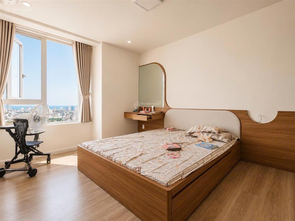 Bán căn góc 3 ngủ 117m2 tại chung cư hagl, tầng cao view hồ tuyệt đẹp