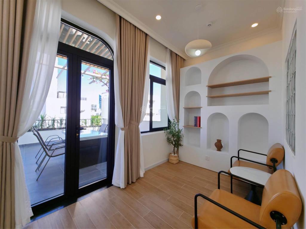 Cho thuê nhà 4 tầng 4bedroom kiệt yên bái  sát chợ hàn và sông hàn, khu khách hàn quốc đông đúc