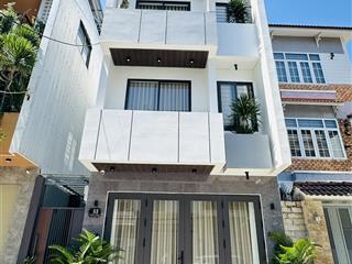 Bán nhà 3 tầng thanh long  hải châu, 108,8m2 ngang 6,8m hướng đông nam mát mẻ