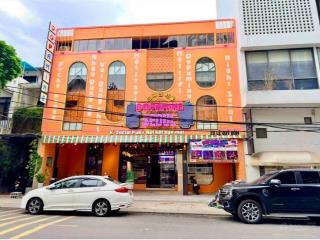 Cho thuê mặt bằng 500m2 nhà 3 tầng ngay đường 2/9, sát cầu rồng và sông hàn khu phố du lịch