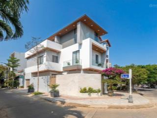 Bán nhà 3 tầng góc 2 mặt tiền nguyễn sơn  hòa cường, 150,6m2 với 5pn cách sông hàn 100m