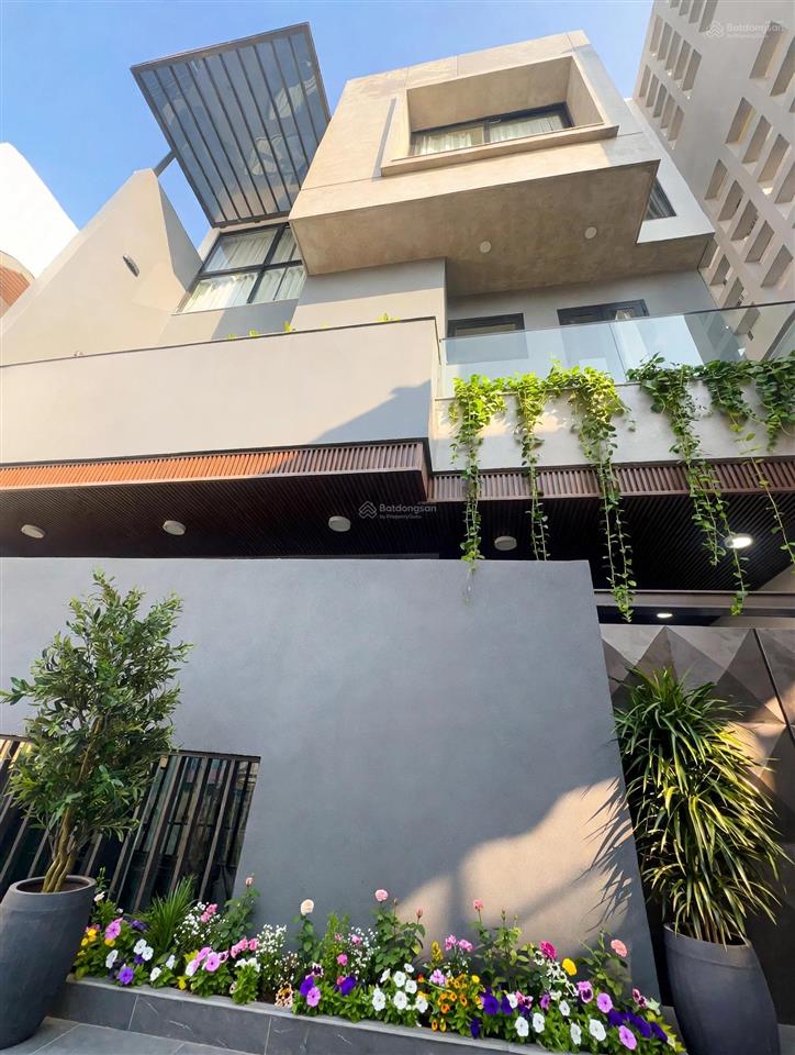 Bán nhà 3 tầng + hồ bơi kiệt đặng vũ hỷ ngay phố du lịch biển mỹ khê, 95.7m2 ngang 7,8m