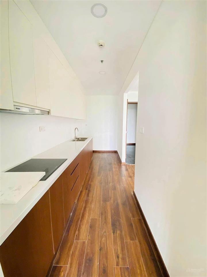 Bán căn hộ mp678 diện tích lớn 111m², giá 5.8 tỷ
