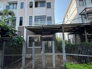 Bán nhà phố đảo thiên đường valora mizuki căn góc siêu đẹp, sân vườn rộng rãi 140m2