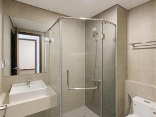 Bán căn hộ 78m2 hướng đông bắc tầng 9 sổ sẵn giá 4.6 tỷ  đang cho thuê