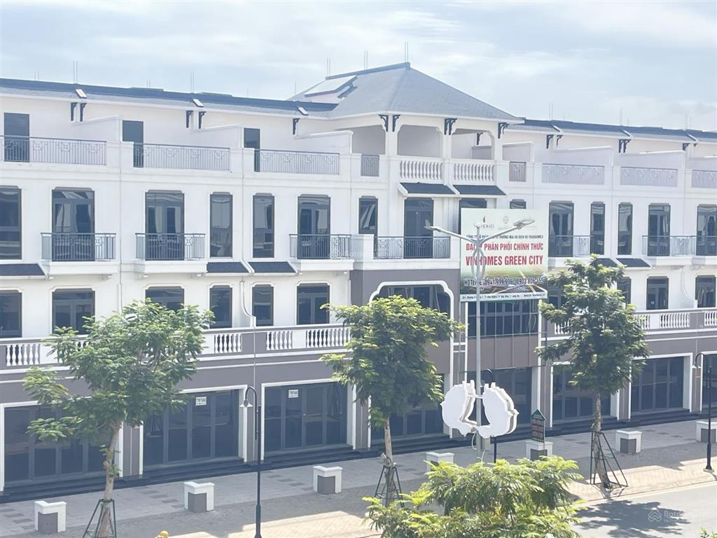 Shophouse mặt tiền 3/2 trục chính vinhomes