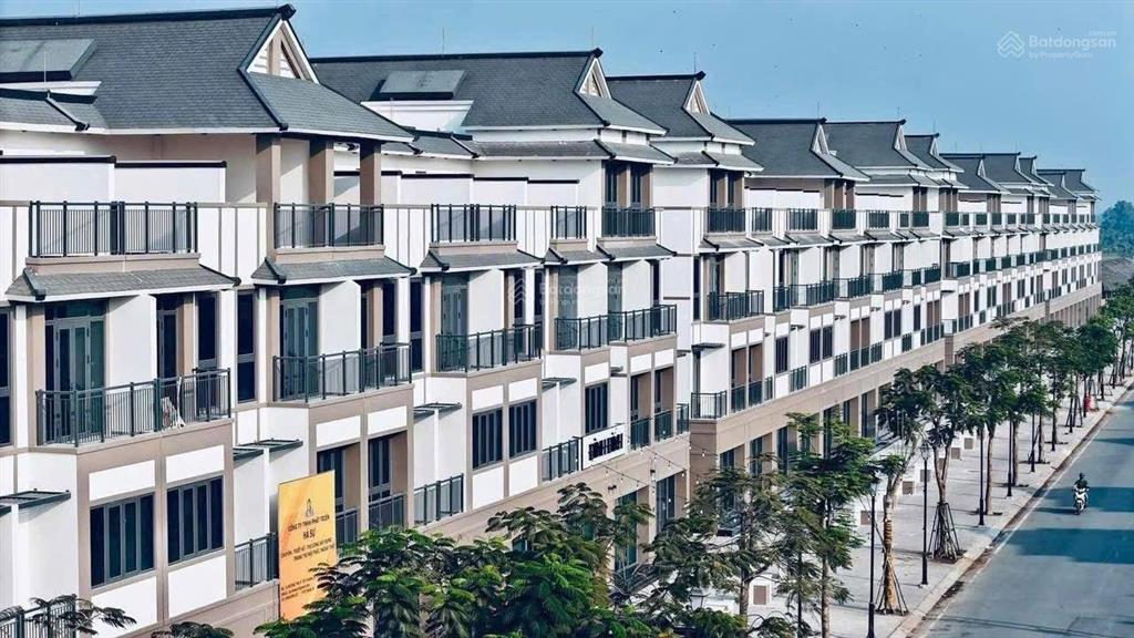 Bán shophouse tại đường 3/2, thị trấn hậu nghĩa, đức hòa, long an, cam kết cho thuê lại