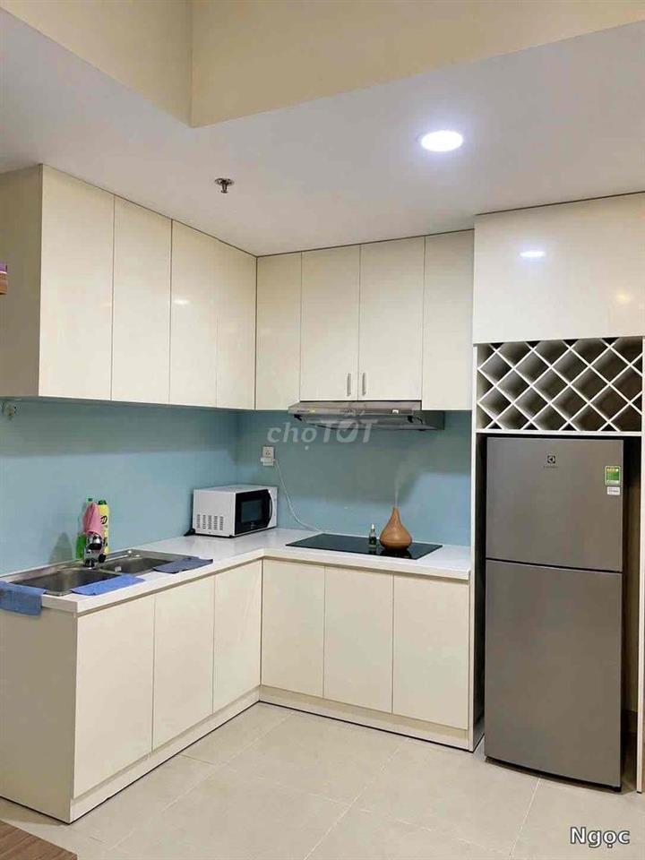 Cho thuê căn hộ Masteri Thảo Điền 2PN 70m² view sông Landmark 81