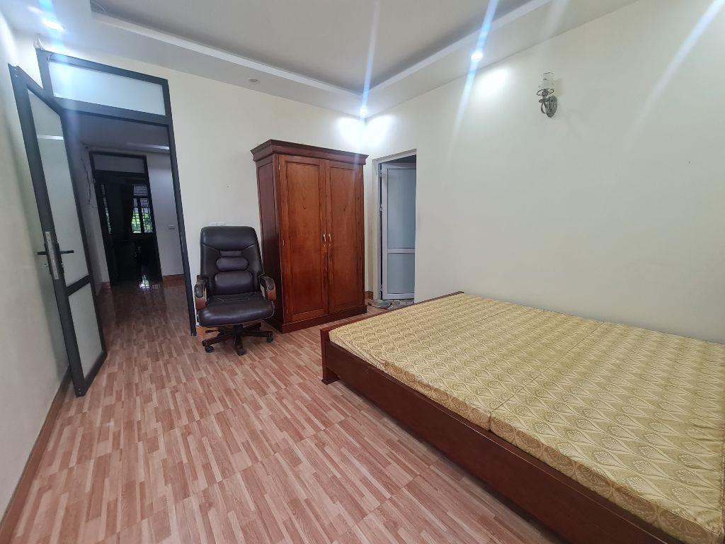 Cho thuê nhà mặt phố Hà Tiên, Liên Bảo, Vĩnh Yên. Giá 20tr/tháng