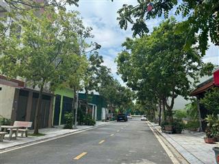 Bán lô góc siêu đẹp tại đường Tô Hiến Thành giao Lê Anh Tuấn KDC Tỉnh Ủy, Vĩnh Yên. DT 218.5m2