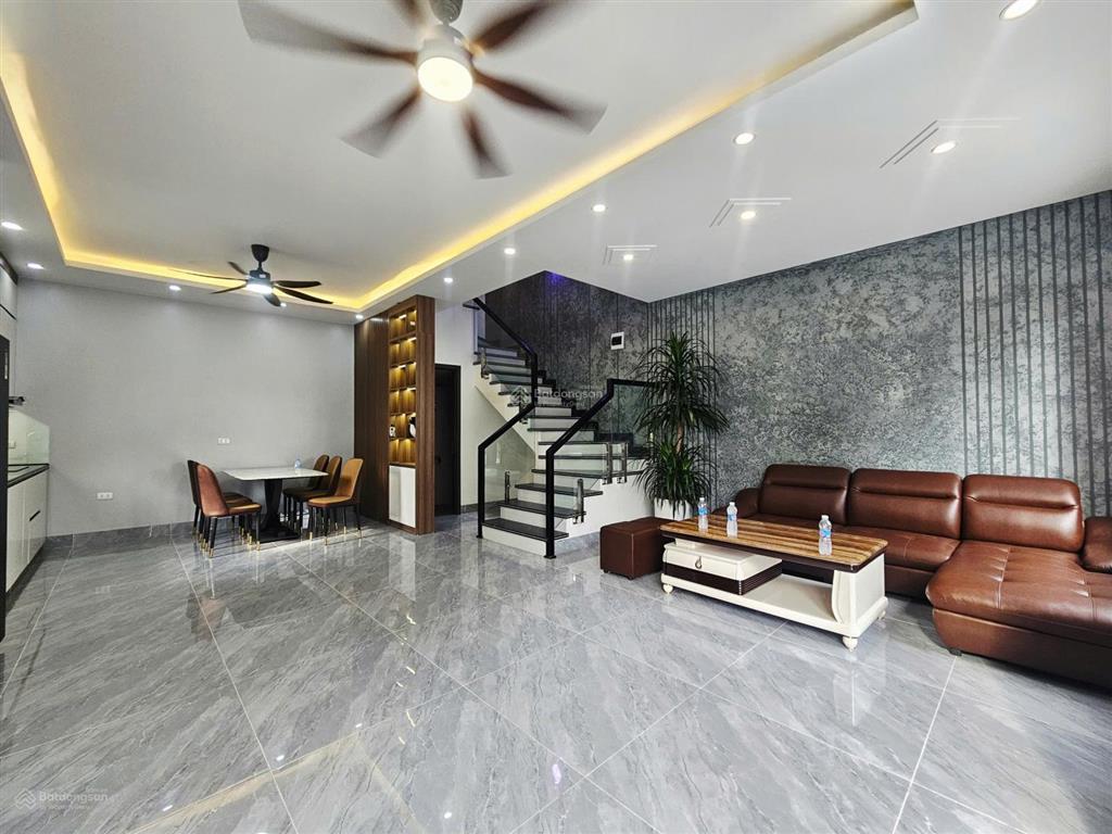 Bán nhà siêu đẹp, mới tinh tại liên bảo, phường vĩnh phúc, tỉnh phú thọ