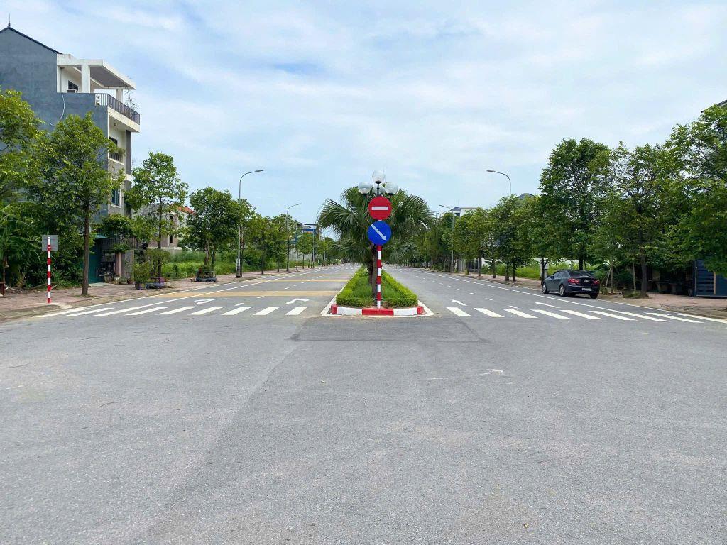 Bán lô góc siêu đẹp gần Khách sạn Dicstar tại Nam Vĩnh Yên, Khai Quang, Vĩnh Yên