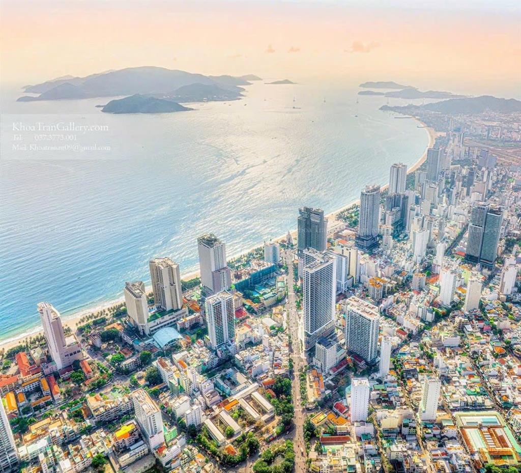 Giá tốt 3.9 tỷ / nhà hẻm 42 biệt thự khu phố tây nha trang đi bộ ra biển