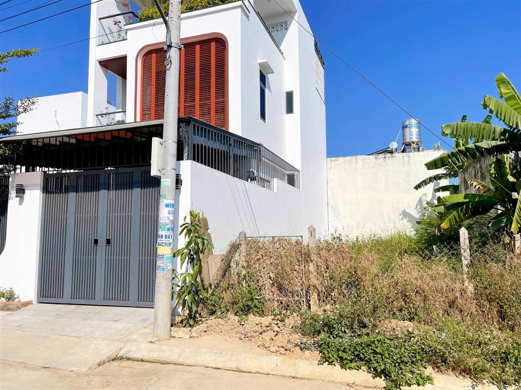 Đất ngay trung tâm diên khánh  tđc bầu gáo đường 9m gần bờ kè trần phú giá tốt