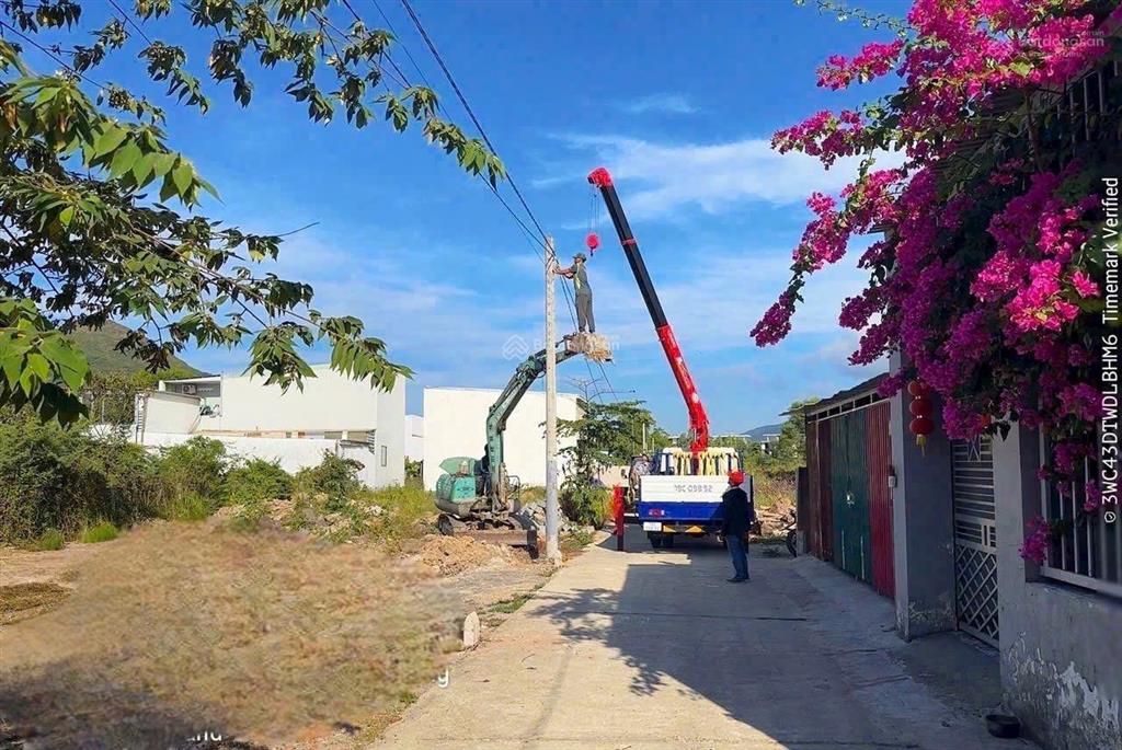 Lô đất đường ô tô t11, phước đồng nam nha trang ngang 9m 130m giá chỉ 1,78 tỷ