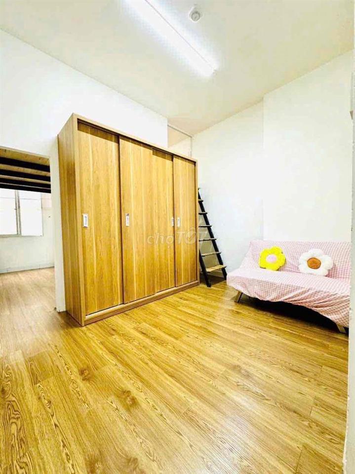 Chính chủ cho thuê căn 2Pn bếp riêng full nội thất Q3
