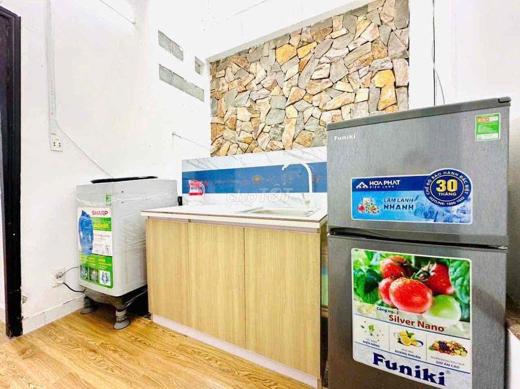 Chính chủ cho thuê căn 2Pn bếp riêng full nội thất Q3