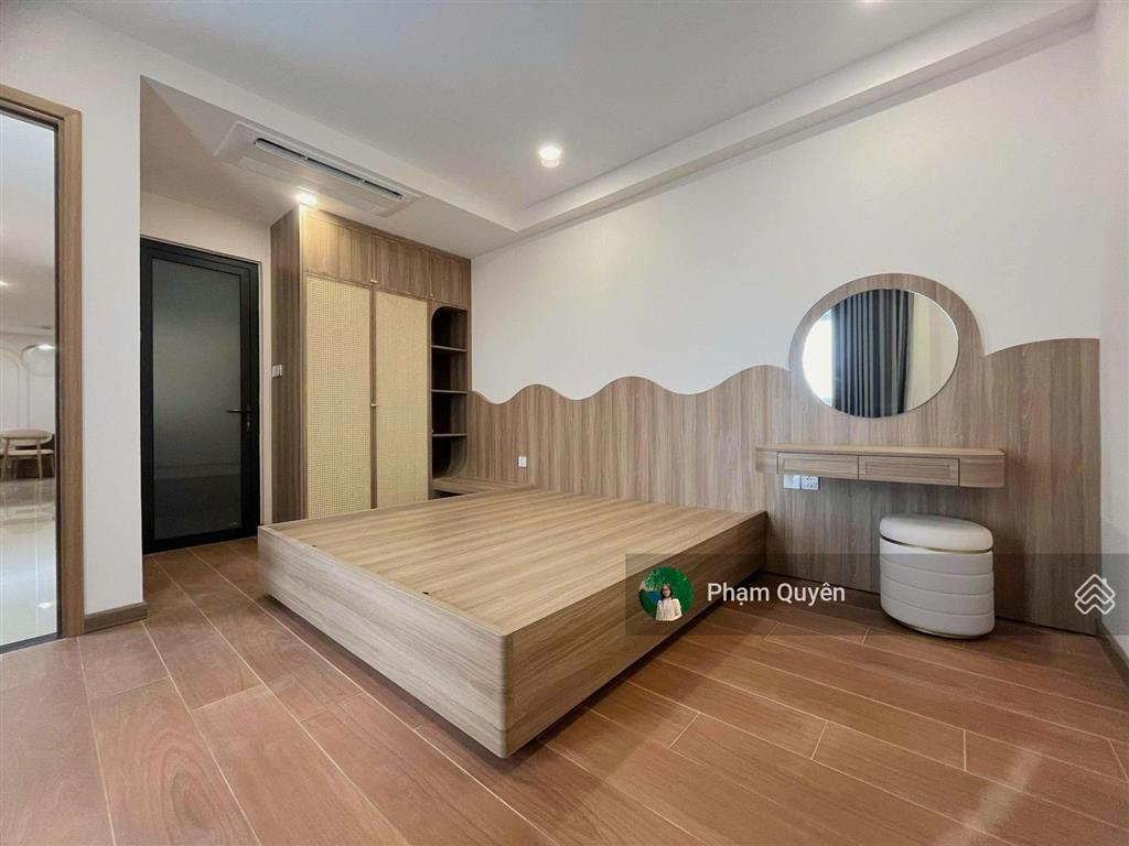 Giá tốt! 3pn 103m² vũng tàu centre point full vat + kpbt chỉ 5,2 tỷ