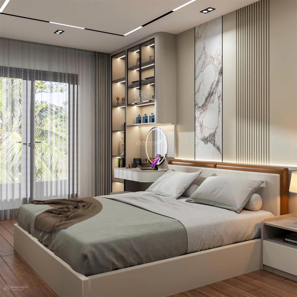 Bán nhà nguyễn văn cừ 110m2 giá 15,9 tỷ thang máy 7 tầng sân vườn, gần đường ô tô