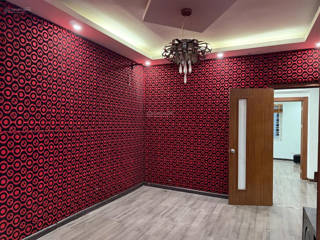 Bán bt việt hưng hoàn thiện 200m giá 5x tỷ đơn lập gần trg quốc tế vỉa hè ô tô tránh