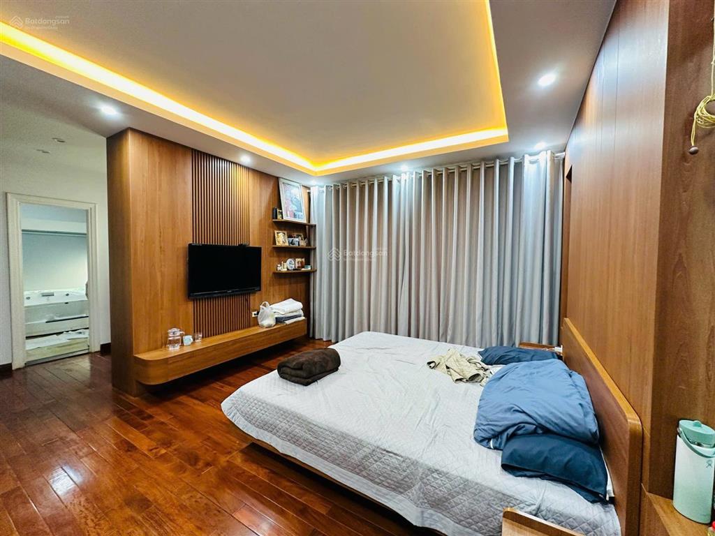 Cực hiếm! bt vip sài đồng  sát vinhomes riverside  180m mt 12.3m  5x tỷ