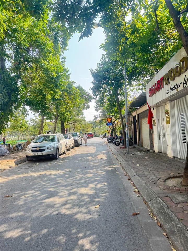 Bán btlk hoàng thế thiện sđ 140m2 giá 4x tỷ