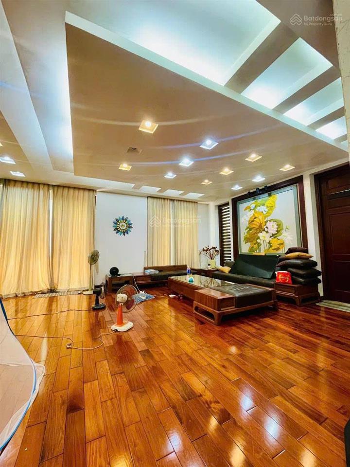 Siêu phẩm hoàng thế thiện sài đồng 303m sân vườn 3 mặt thoáng
