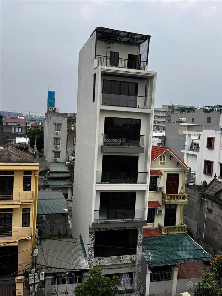 Bán nhà trường lâm long biên 56.5m2, 7 tầng thang máy, gara ô tô, giá chỉ 15.9 tỷ