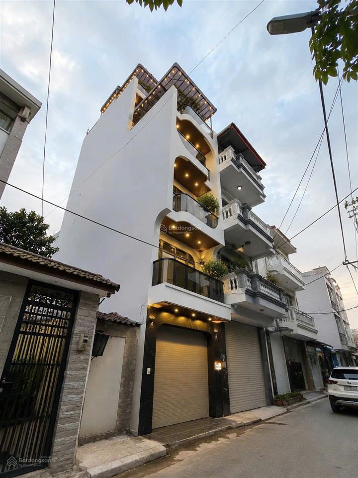 Chính chủ bán nhà lý sơn long biên 7 tầng 3 mặt thoáng view cực đẹp full nội thất cao cấp 16,2 tỷ