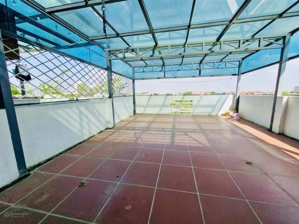 Mặt phố nam đuống long biên  66m2, 5 tầng, mt rộng 5,5m, kinh doanh sầm uất chỉ 25,5 tỷ