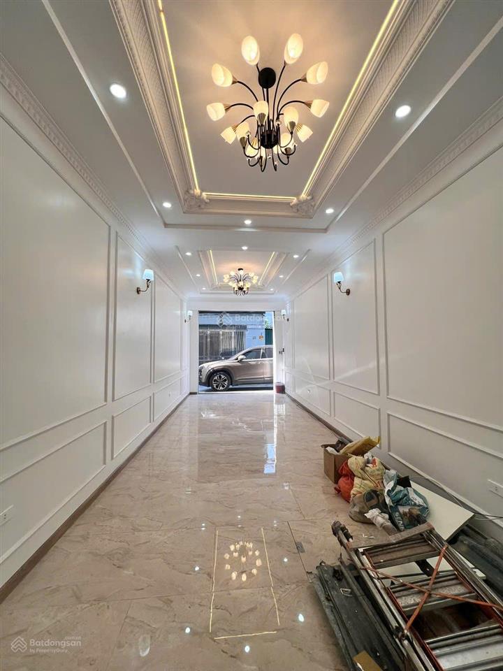 Nhà ngọc thụy hồng tiến, long biên 60m², 6 tầng thang máy, đường 6m vỉa hè 2m, kinh doanh, 18 tỷ