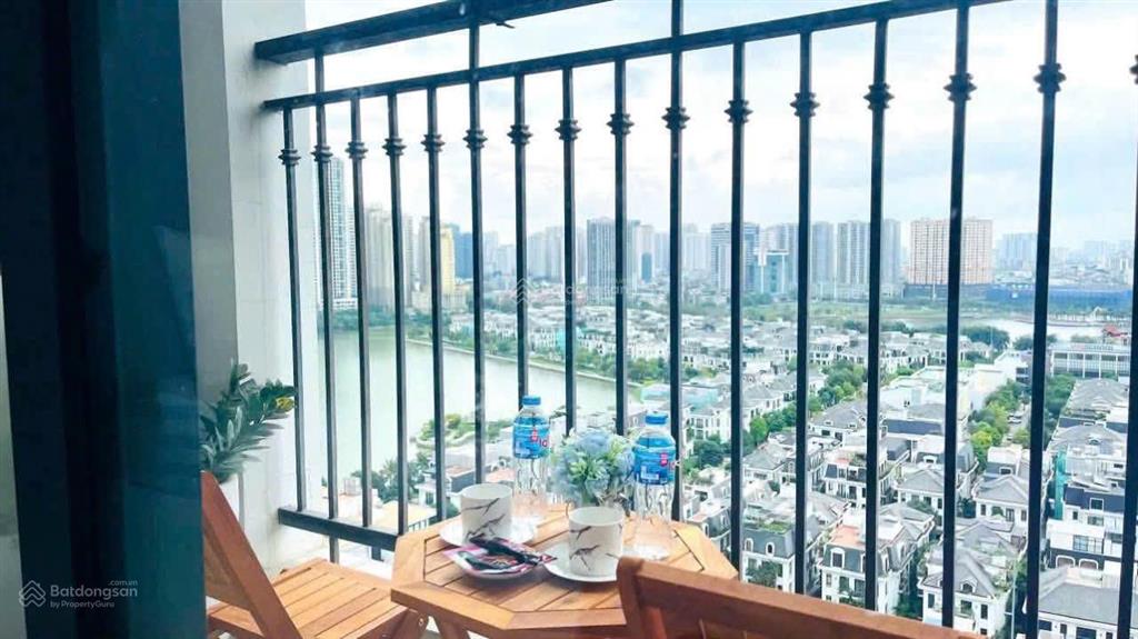 Bán chdv phúc lợi long biên 90m2, mặt tiền 6m, có sẵn dòng tiền 25 triệu/tháng, giá 30 tỷ