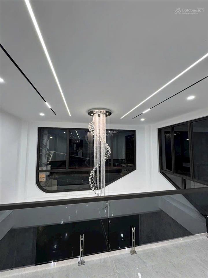 Bán nhà mặt phố trạm long biên 71m², 8 tầng thang máy, lô góc 3 mặt thoáng, kinh doanh đỉnh, 26 tỷ