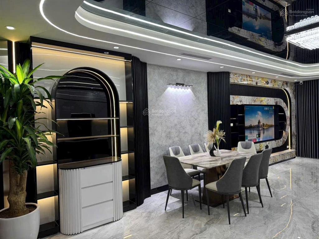 Bán nhà mặt phố trạm long biên 71m², 8 tầng thang máy, lô góc 3 mặt thoáng, kinh doanh đỉnh, 26 tỷ
