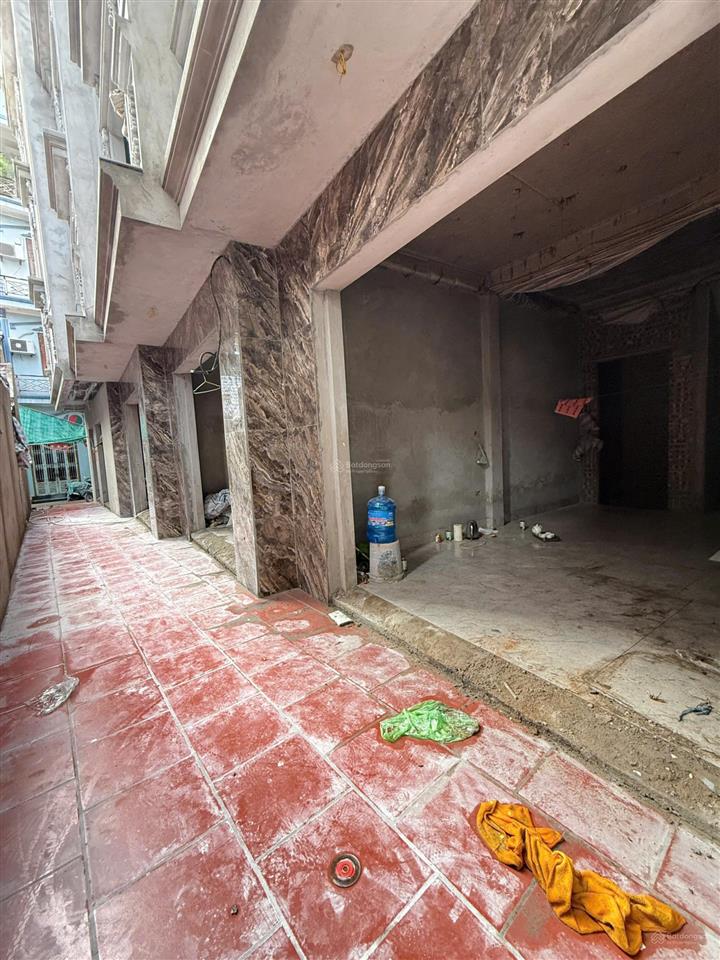 Hiếm! bán nhà 317 ngõ quỳnh 35m², 5 tầng, thang máy, ô tô đỗ cổng, chỉ 10,5 tỷ