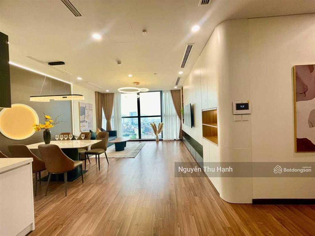 Cho thuê gấp chcc golden westlake  151 thụy khuê 1pn  70m2 đủ đồ giá chỉ 15tr/th.  0915 629 ***