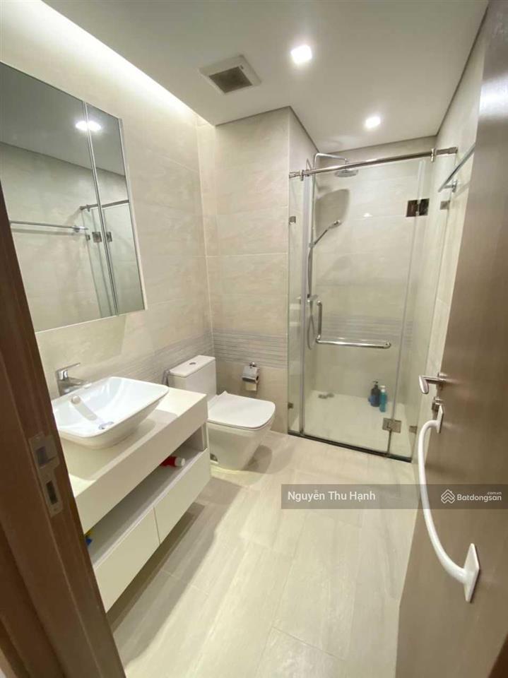 Chính chủ cho thuê căn hộ cao cấp aqua central 44 yên phụ, 3pn, 140m2, 35tr/th.  0915 629 ***