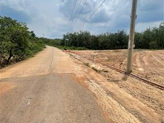 Đất đường nhựa qh 19m sát ủy ban xã long hà tỉnh đồng nai 290 triệu bao sang tên kcn long hà